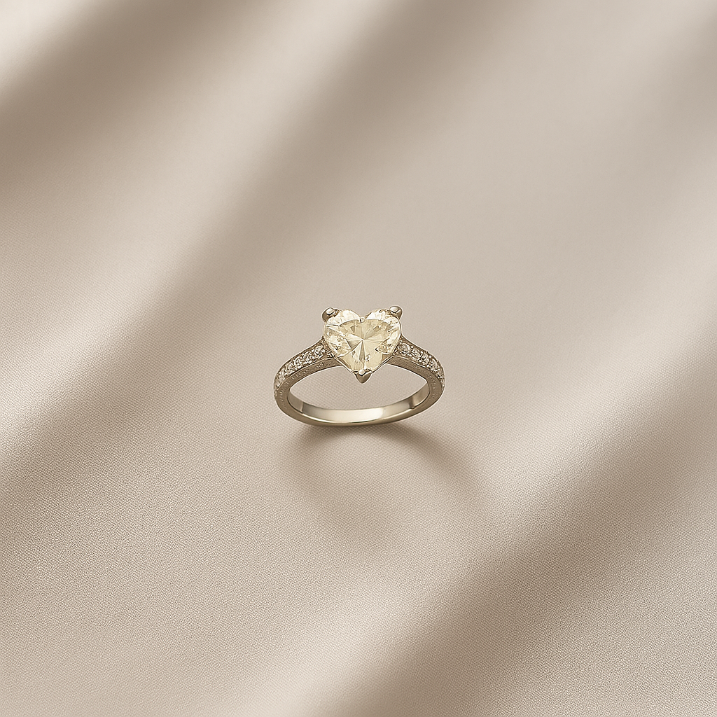 Heart-Shaped Ring in 925 Silver