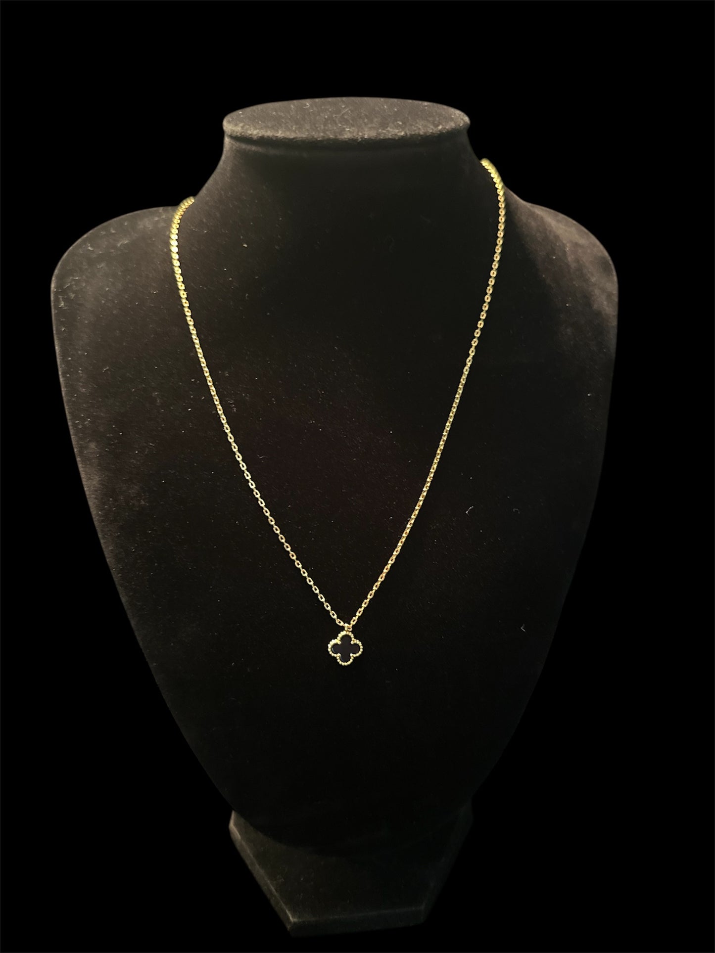 Van-Cleef Necklace (Gold Plated)